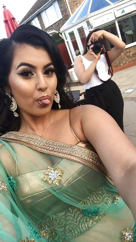 Porn image Sexy Indian & Paki babes