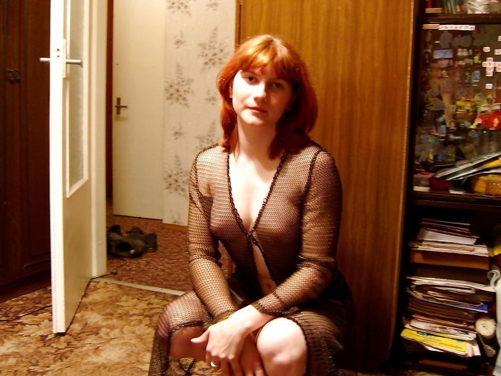 Porn image Redhead wife agreed to pose