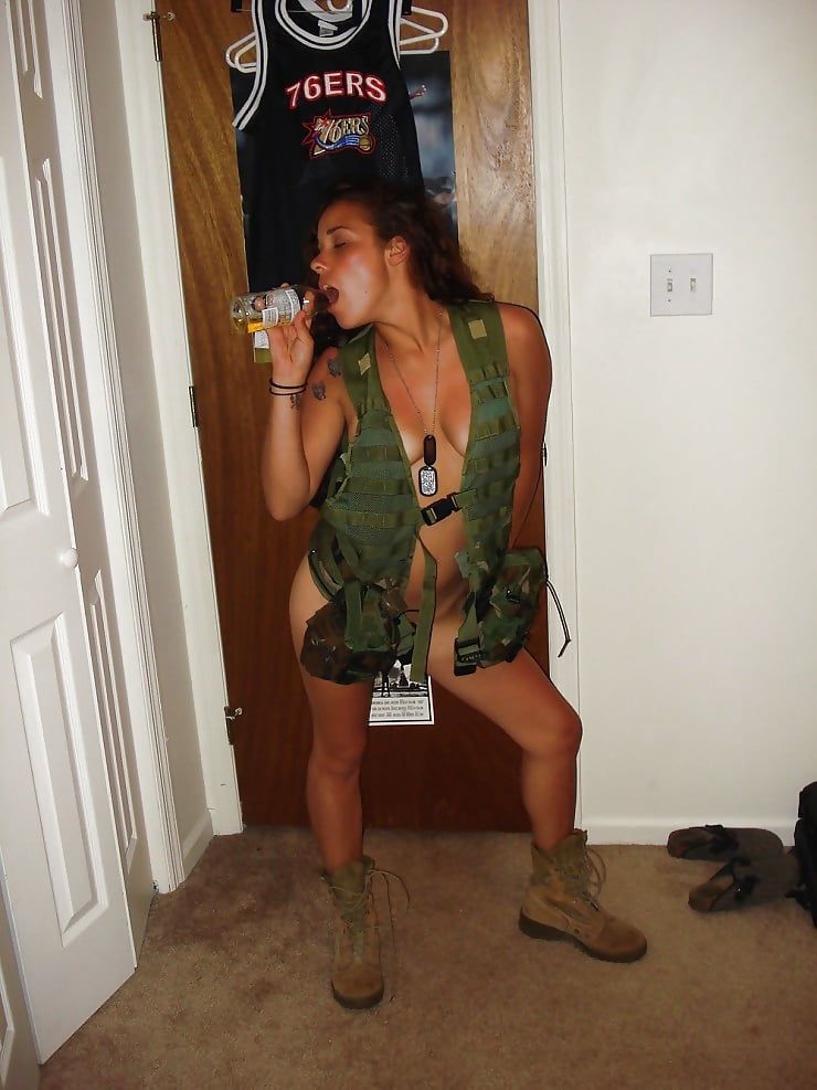 Porn image Exposed Military Sluts 2