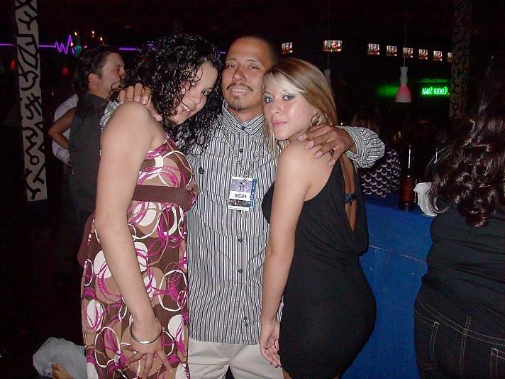 Porn image clubing having fun wit different hoes