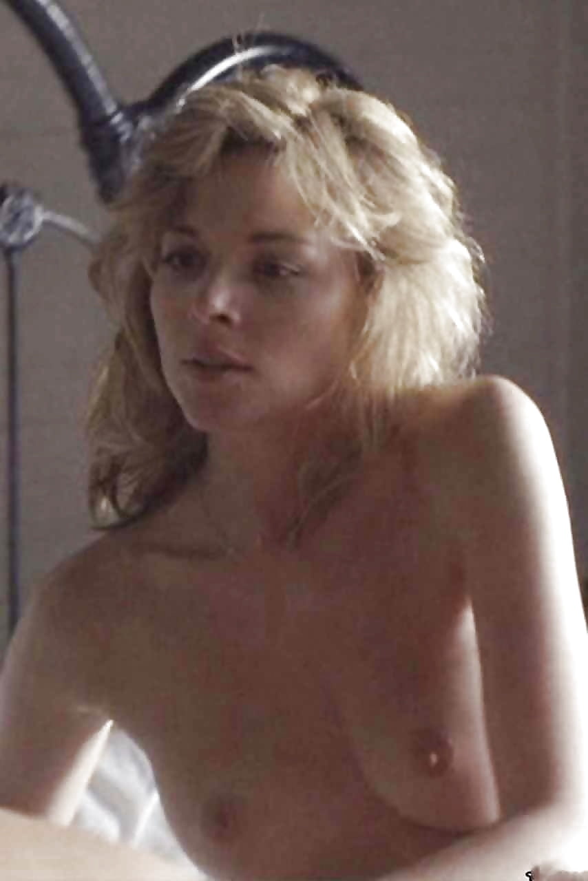 kim cattrall super milf pics. 