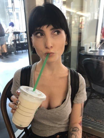 hot pics lou nesbit lia louise           