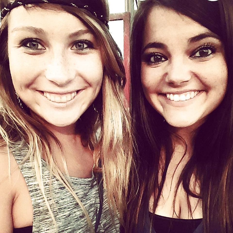 Porn image Stupid slut Bailey