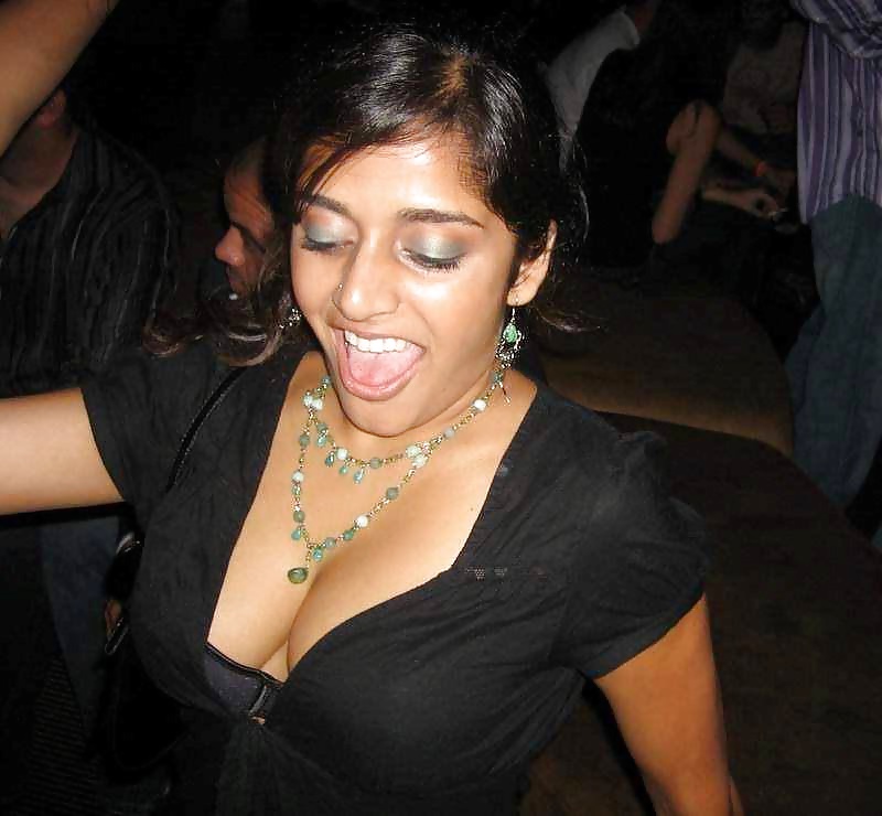 Porn image Sri Lankan Girls