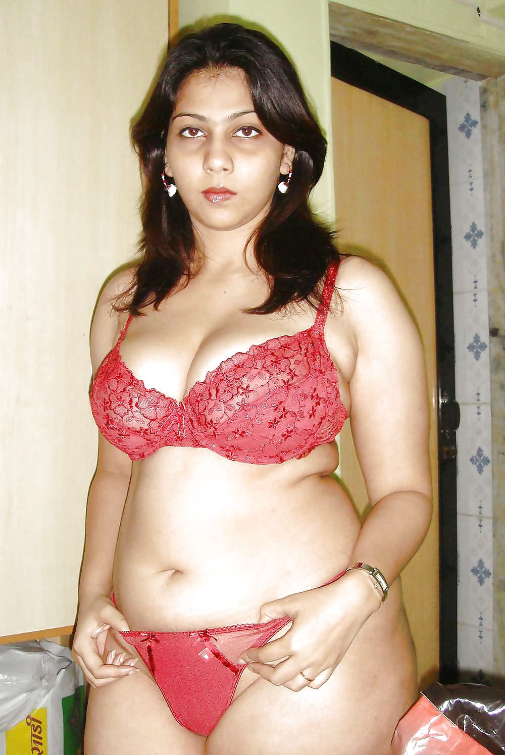 Indian Aunty Glamour - Porn image sexy indian AUNTY (naked curves) 67422882