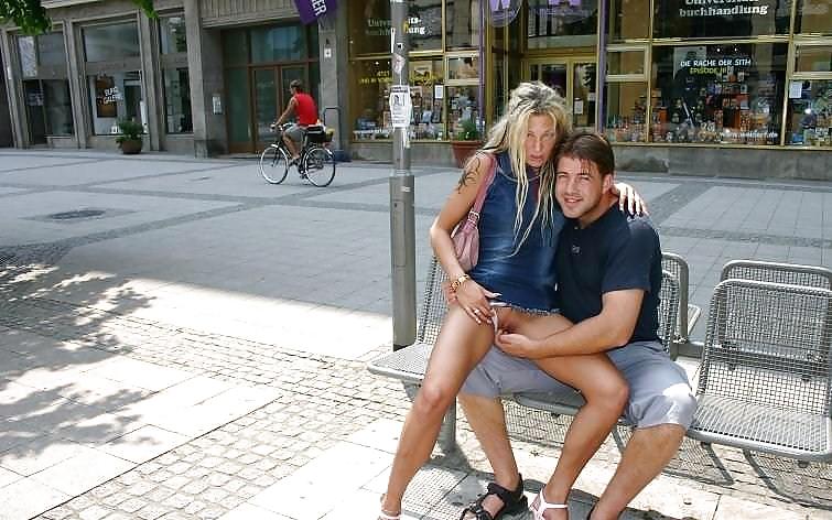 Porn image Couple flashing in the city by Sail