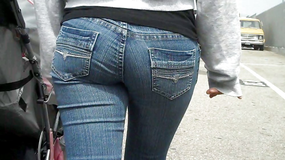 Porn image Butts are nice in ass tight jeans