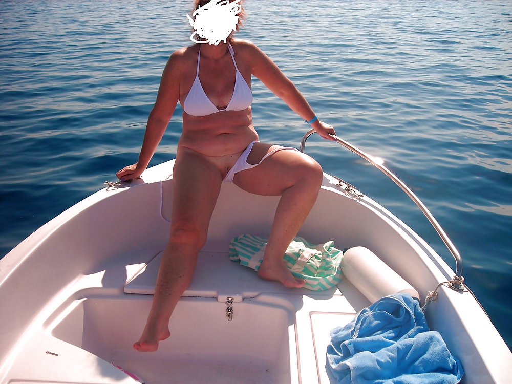 Porn image Boat pictures, shaved pussy