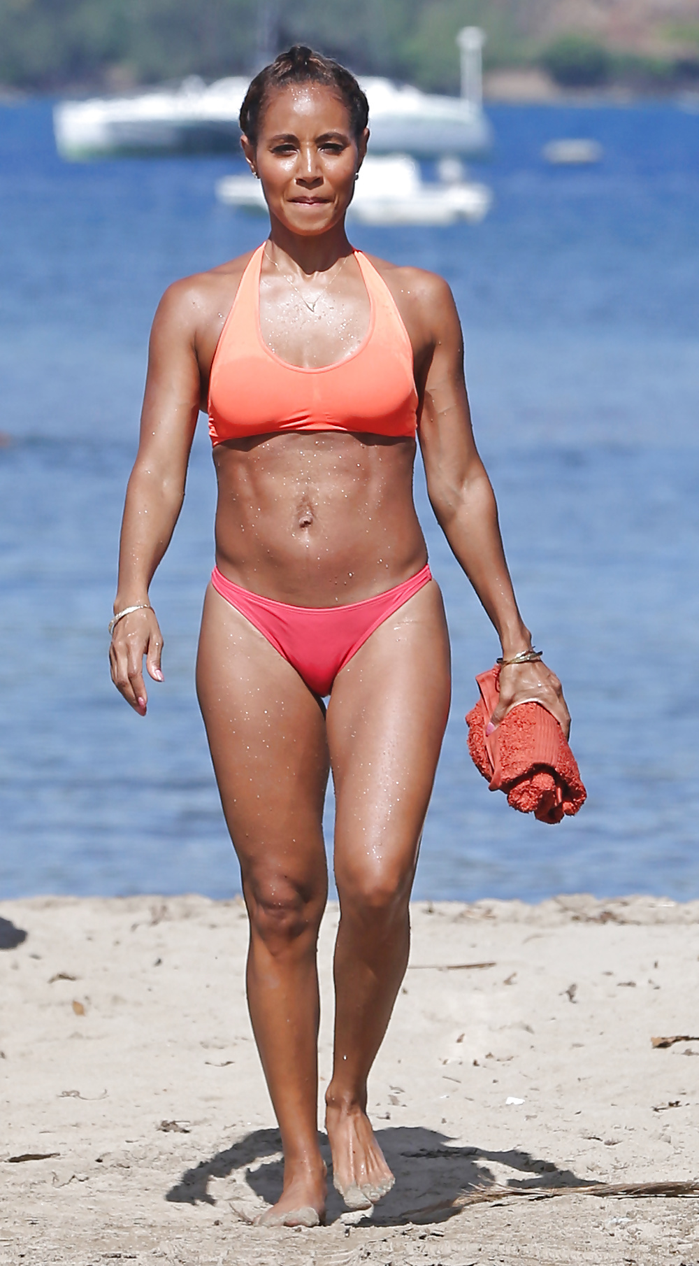 Jada Pinkett Smith Bikini Candids 6 Bilder Xhamster Com