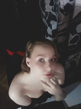 denise levi free photos         