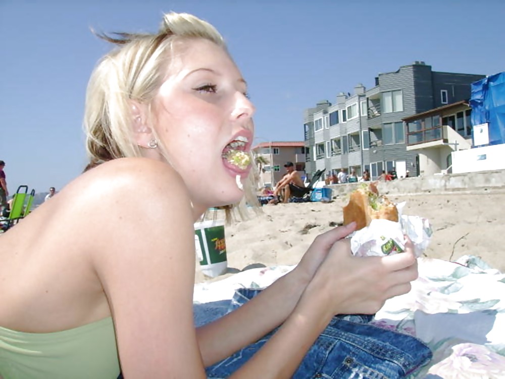 Porn image Pretty Amateur Typhanie 3