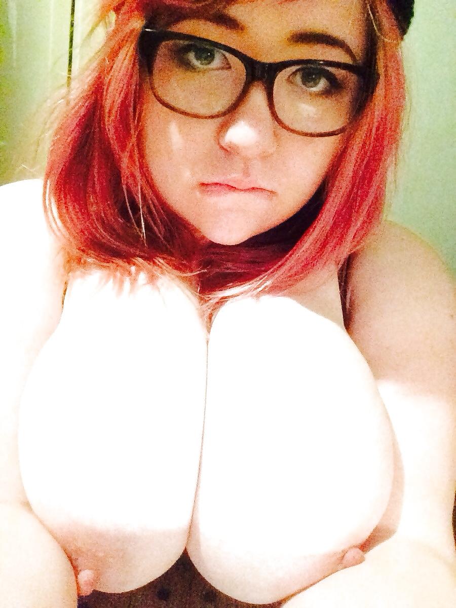 Porn image sulking panda faced bbw