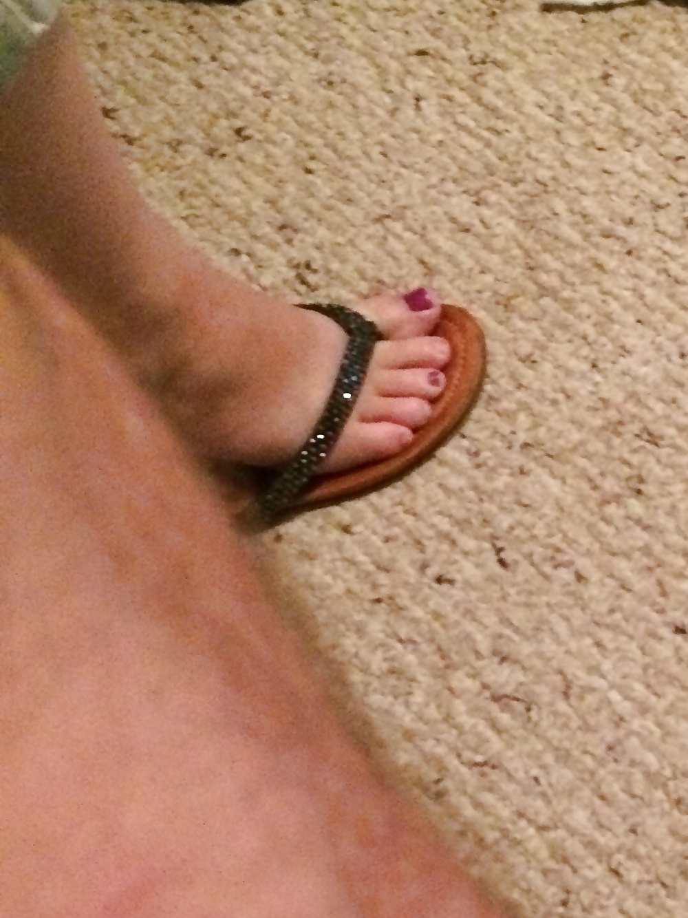 Porn image Wife's cute feet before work!