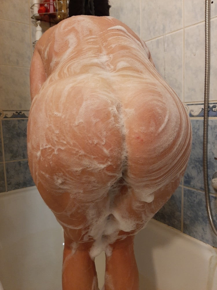 Shower and sex - 52 Photos 