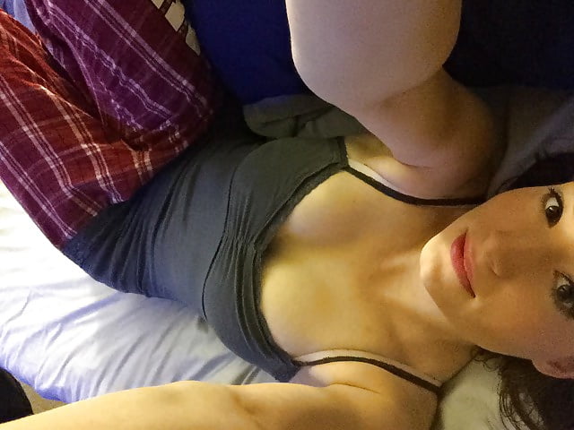 Porn image Teen Slut aka Amelia Selfies