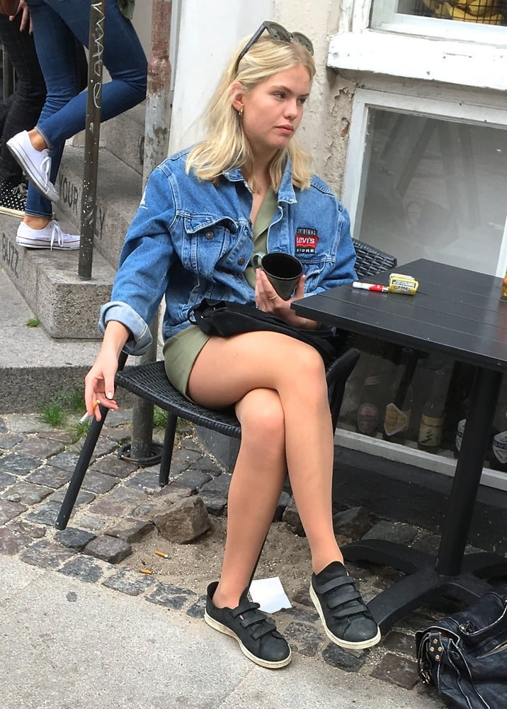 Pantyhose In Public-Outdoor Cafes- 71 Pics