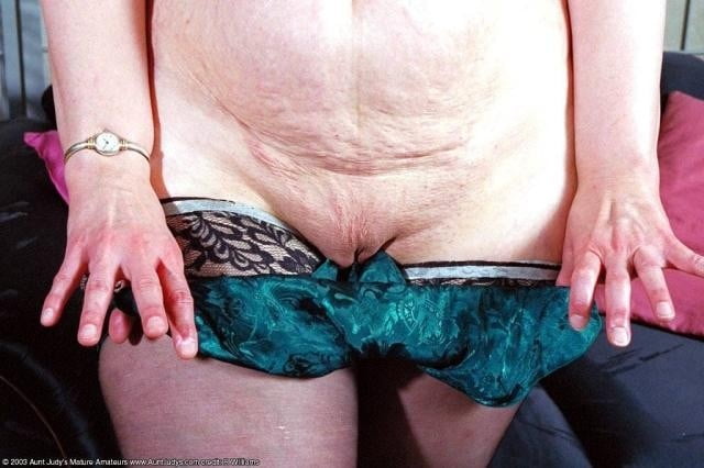 Porn image Big Tits Big Ass Amateur Mature MILF - Wife - Gilf - Granny