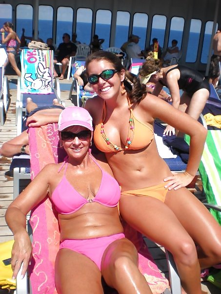 Porn image Sexy in Bikinis