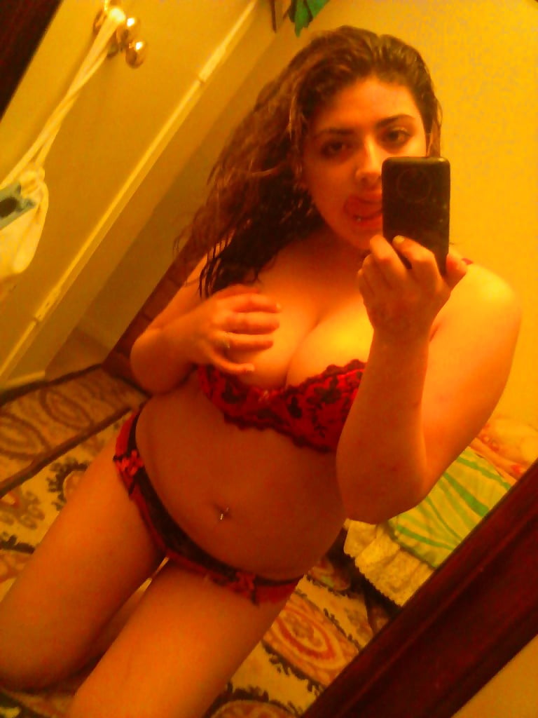 Porn image Self Pics Hot Amateurs! - vol 67!