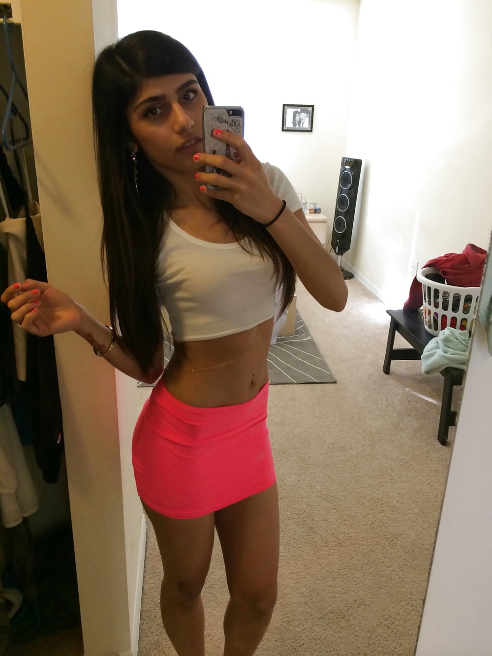 Mia Khalifa Pre Boob Job 41 Pics