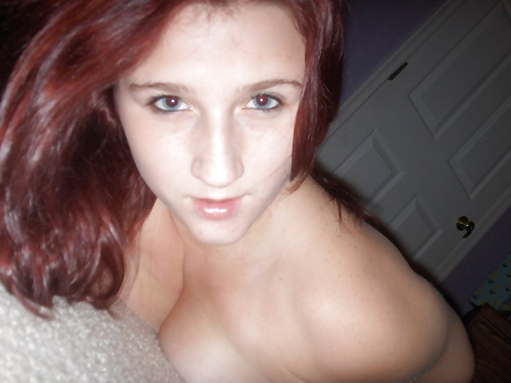 Porn image Pretty Amateur RedHead 1